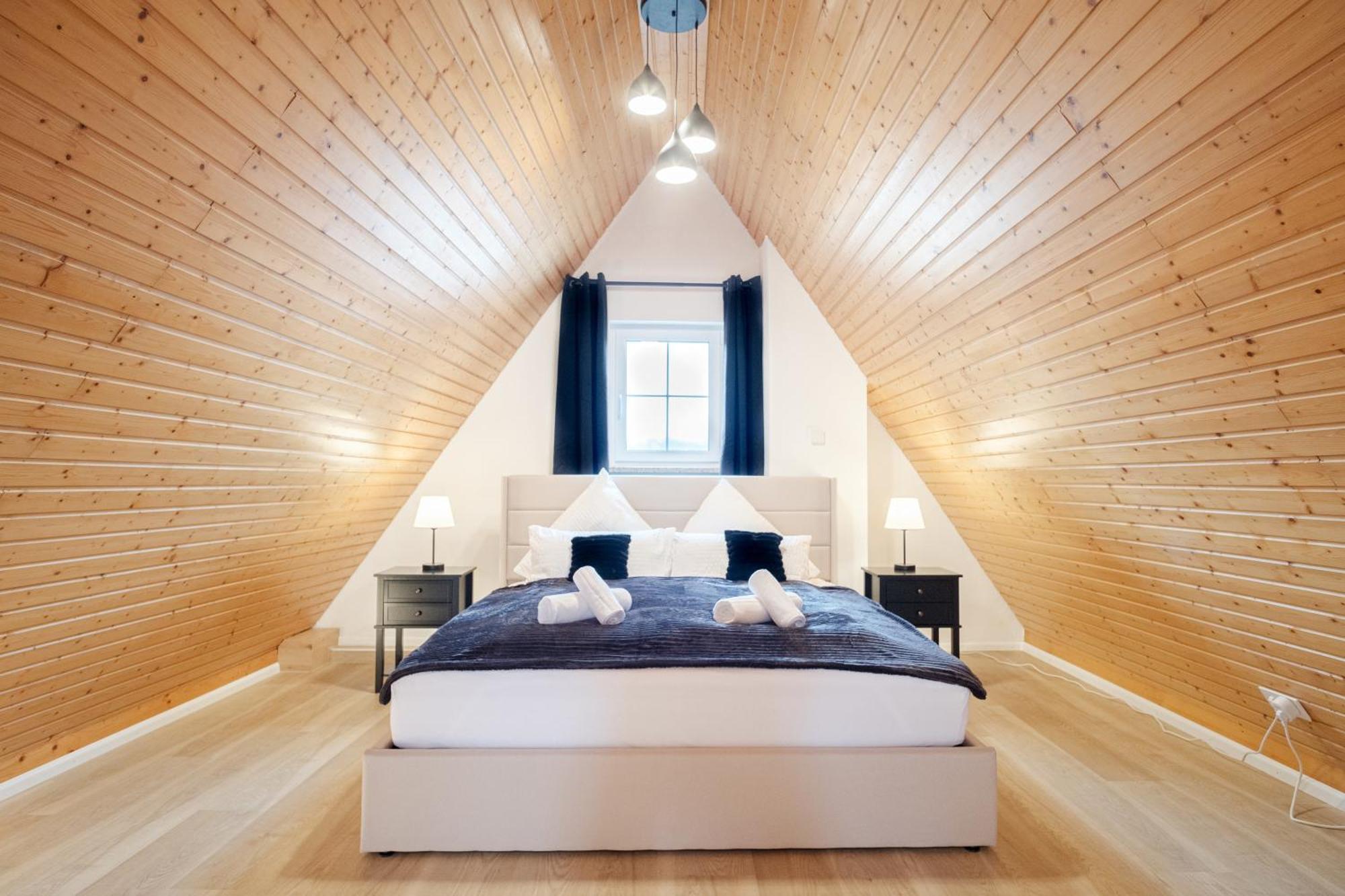 Neu Deluxe Suite Muensterblick, Maisonette, Kingsize Bett, Kueche, Netflix, Aussicht, E-Kamin 바드사킹겐 외부 사진