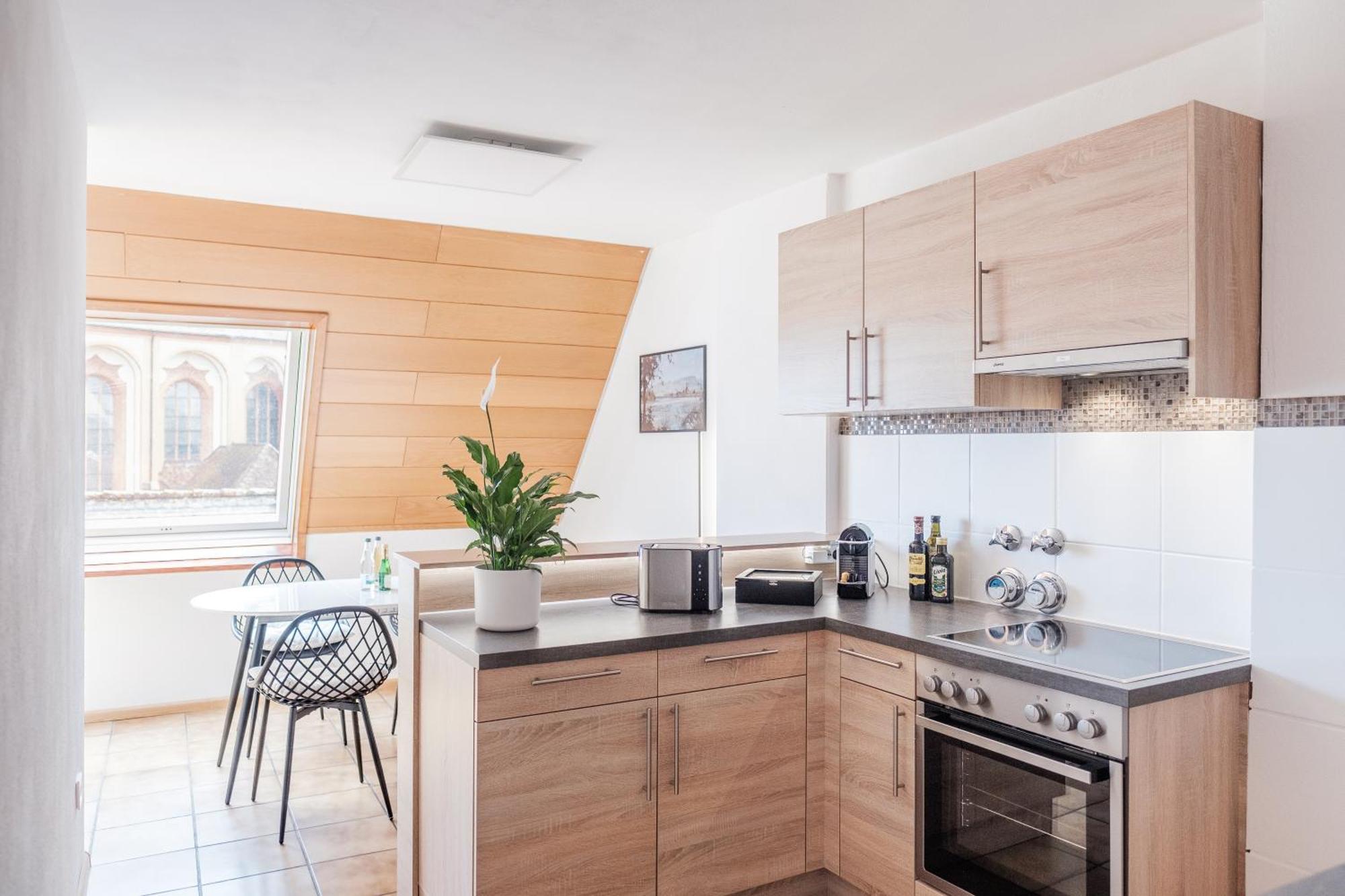 Neu Deluxe Suite Muensterblick, Maisonette, Kingsize Bett, Kueche, Netflix, Aussicht, E-Kamin 바드사킹겐 외부 사진